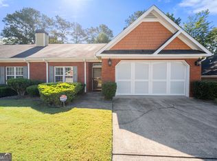 2525 Rosehill Cir, Lithia Springs, GA