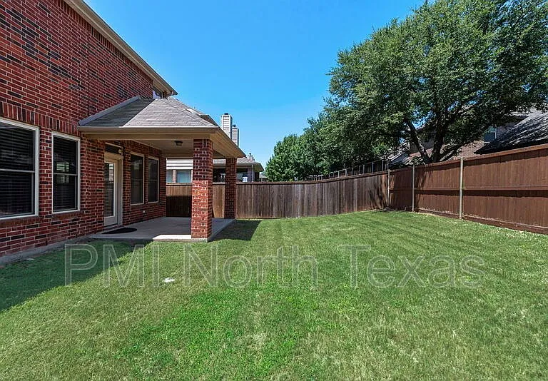 10516 Bolivar Dr — Photo 21