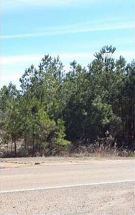 3rd image of 315 Airport Rd S