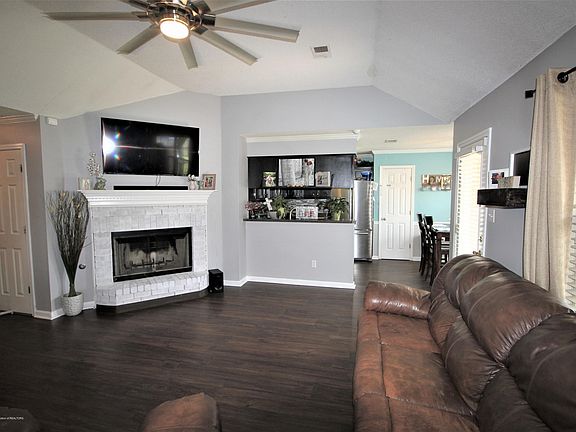5th image of 9209 Ontario Dr