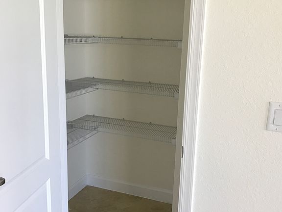 5th image of 5872 Sandbirch Way