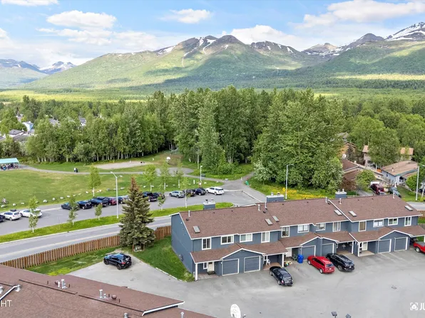 8050 Pioneer Dr APT 1301, Anchorage, AK 99504