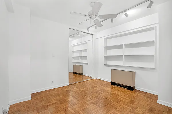 Sold by Douglas Elliman | media 20