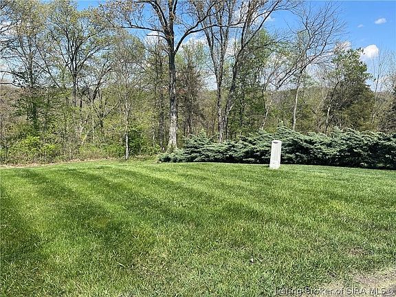 4th image of 581 S Indian Cave Road