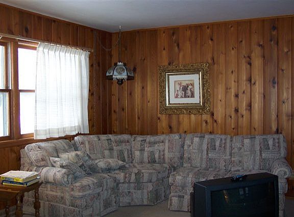 2nd image of 2341 Dartmouth Dr