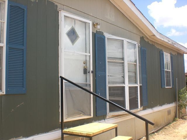 1st image of 4905 San Nicolas Dr