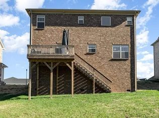 809 Callie Ln, Pleasant View, TN 37146
