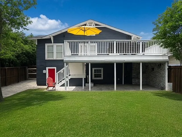 Backyard - 1817 Belle Pl
