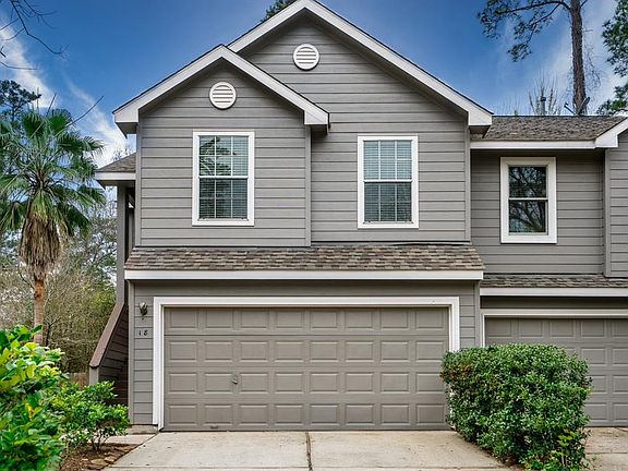 Recent exterior paint and roof, covered by the HOA.