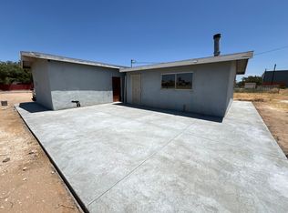 15721 Smoke Tree St STUDIO 2, Hesperia, CA 92345