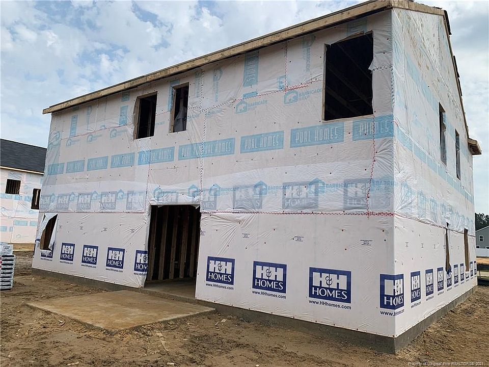 2nd image of 5905 Fuchsia Ct