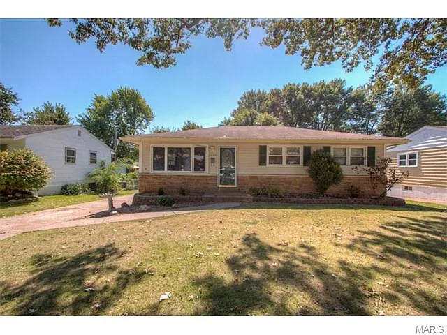 7808 Clymer Dr photo 1
