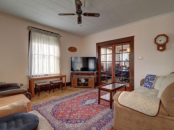 5th image of 700 N 3rd St