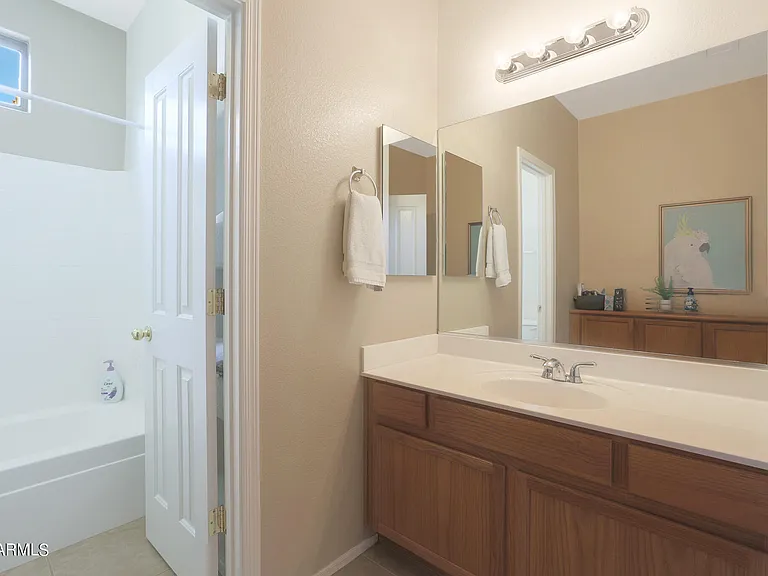15941 W Mauna Loa Ln — Photo 17