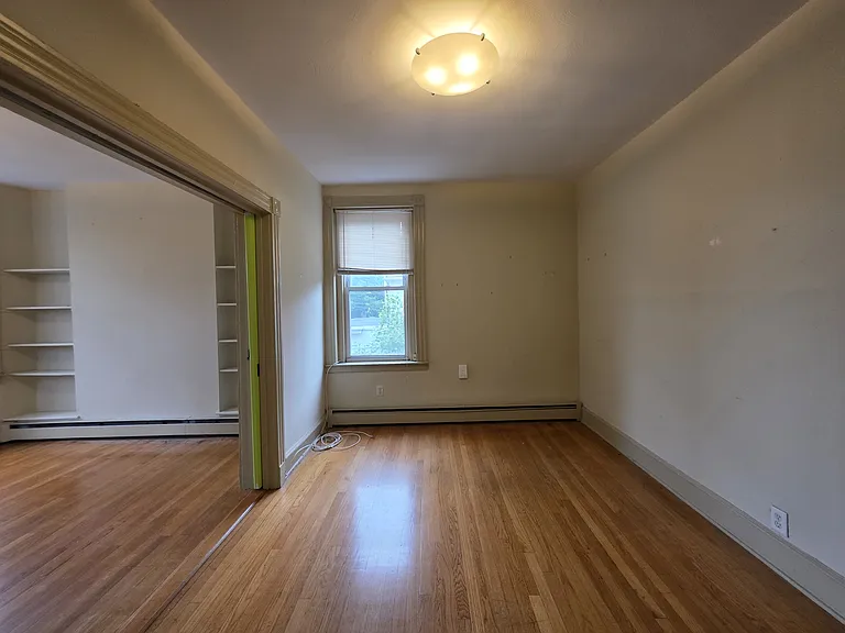 533 Chapel St #C — Photo 4