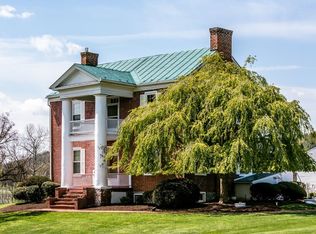 3954 Lee Hwy, Weyers Cave, VA 24486