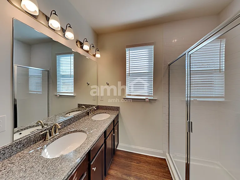 216 Rivulet Dr — Photo 15