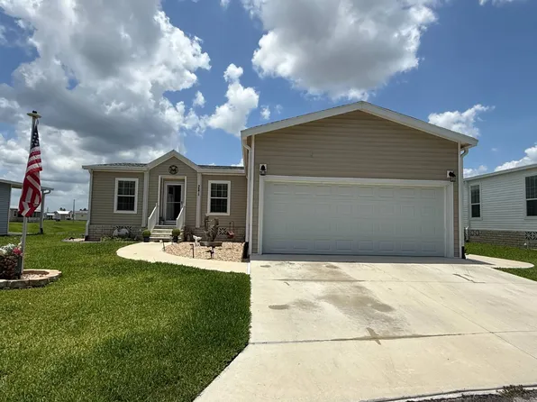 34820 Robins Song Rd, Zephyrhills, FL 33541