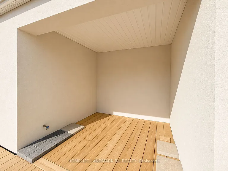 19 Edward Lennox St — Photo 25