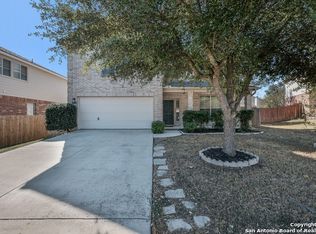 8916 Eagle Cv, Helotes, TX 78023