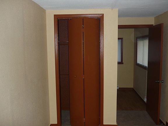 3rd image of 2608 Brighton Ave
