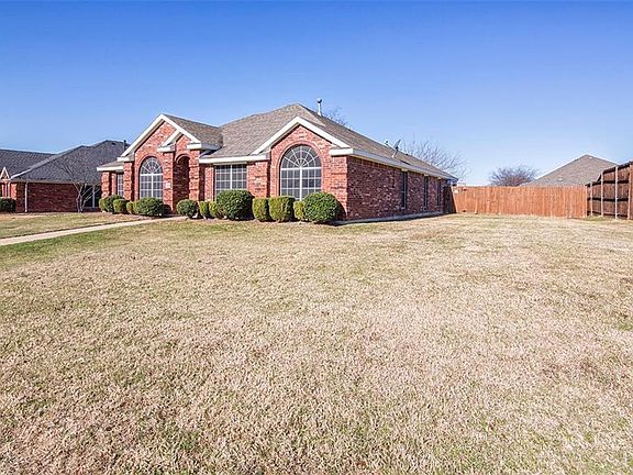 4th image of 1509 Deer Creek Dr
