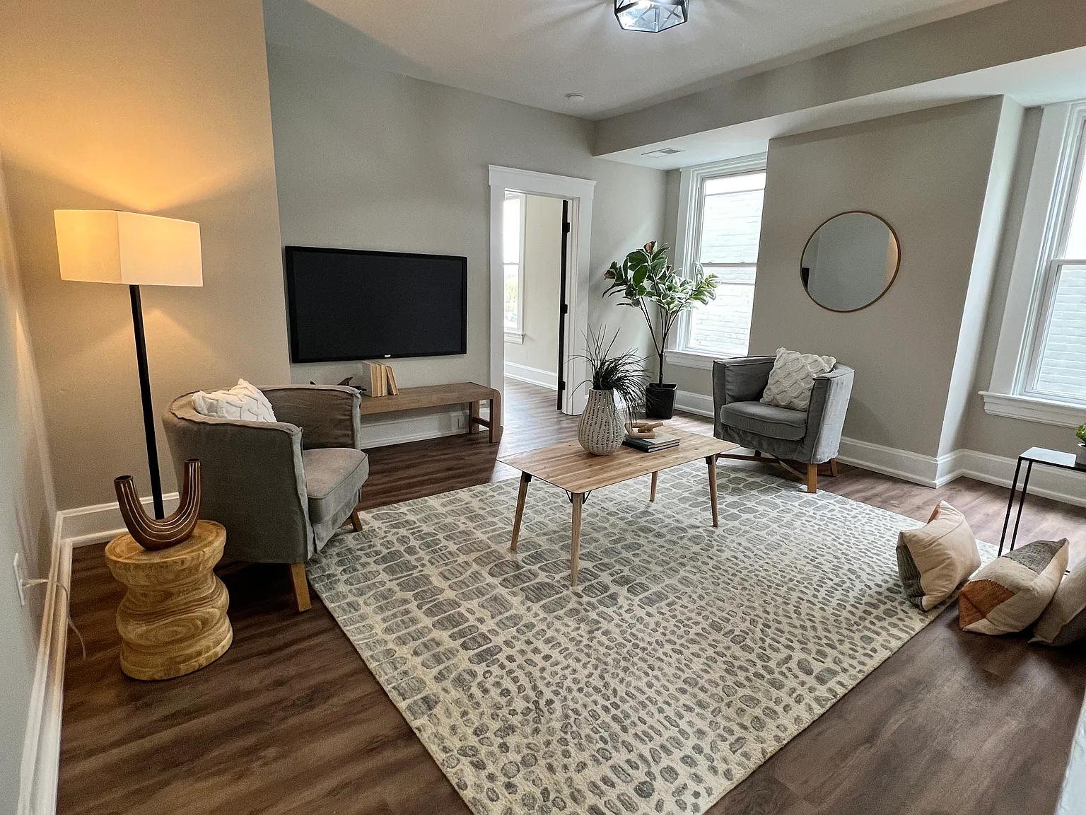 2 bed, 1400 sqft, $1,700 — Photo 4