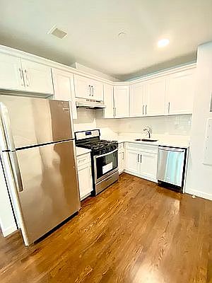 1st image of 897 Broadway #4F4