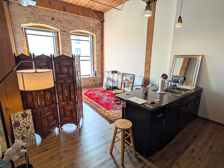 210 N 2nd St #306 — Photo 4