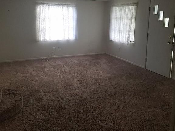 5th image of 5058 Curlew Dr