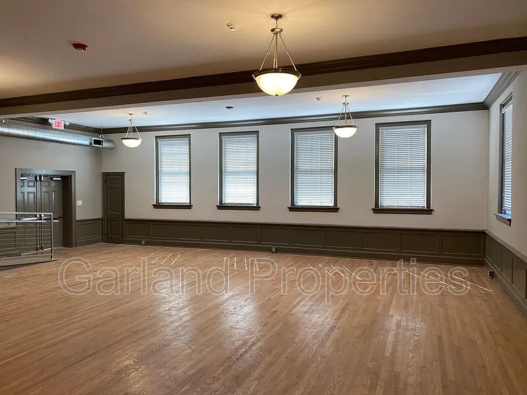 821 Salem Ave SW — Photo 6