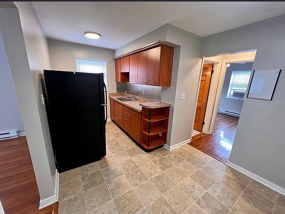4th image of 1524 Glenbeck Ave #2
