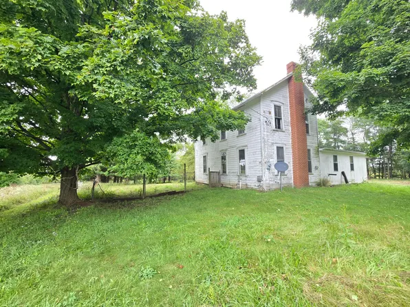 5462 Blooming Grove Rd, Galion, OH 44833