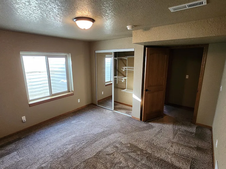 2023 Farmdale Ln — Photo 16