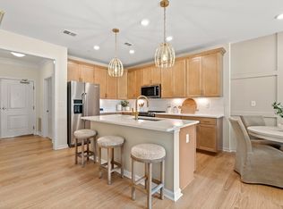 1 Codman Way #209, Westborough, MA 01581