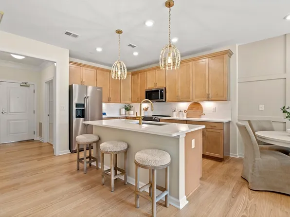 2 Codman Way #112, Westborough, MA 01581