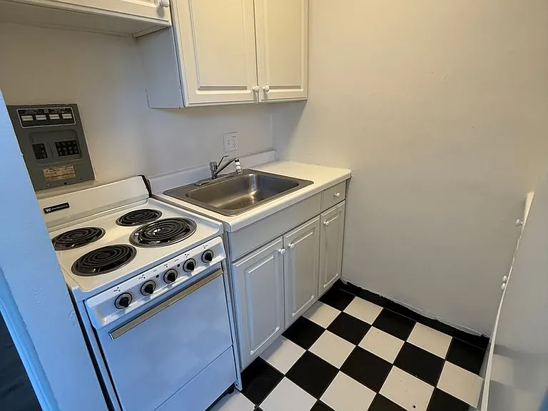 Sixteen53 Prospect Avenue — Photo 35