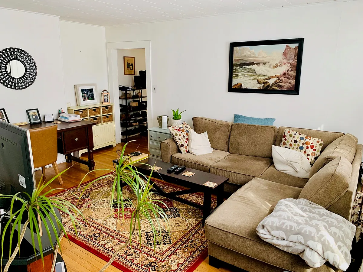 Photo 2 of 23 - 11 Gorham St #7 - Boston, MA Building Photo - 11 Gorham St #7