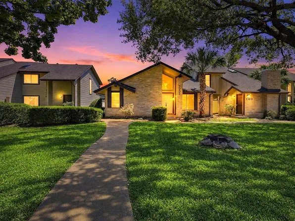 7131 Westbranch Dr, Houston, TX 77072