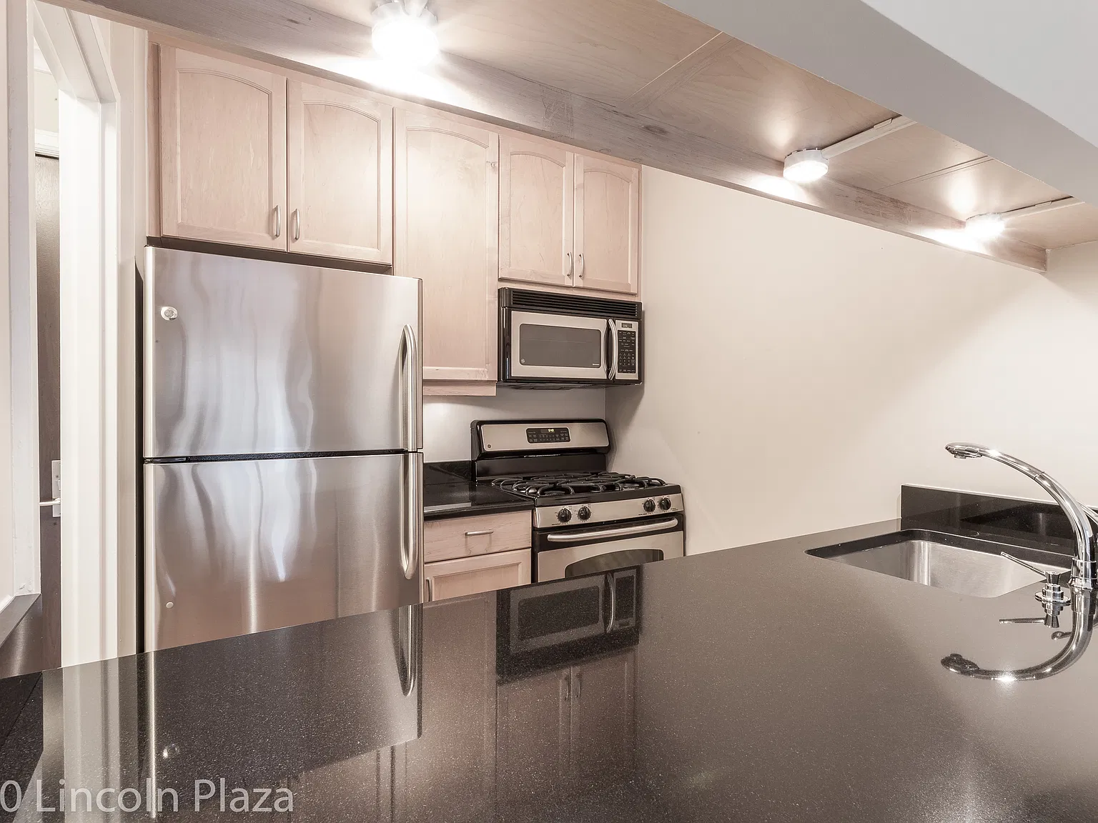 30 West 63rd Street — Photo 3