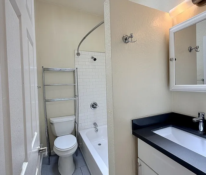 2211 Fillmore St — Photo 6