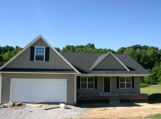 3546 Bear Creek Ln, Cookeville, TN 38506