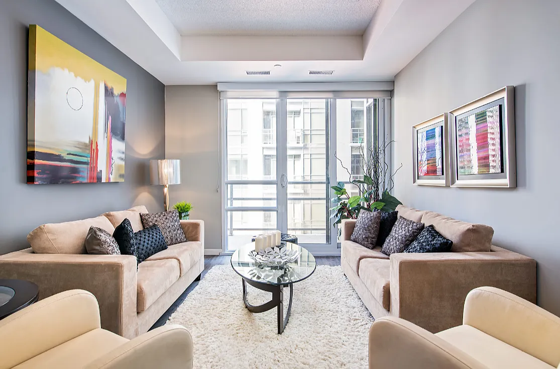 Regency on Main — Photo 3