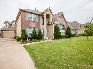 313 E 122nd Ct S, Jenks, OK 74037
