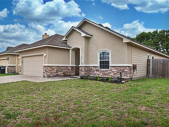 3rd image of 2514 Date Palm Dr