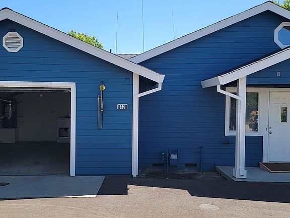 2nd image of 8428 Jewel Way