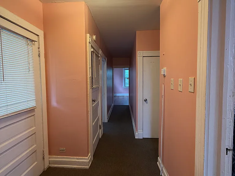 35 Simpson St #2 — Photo 5
