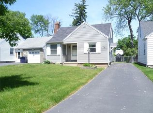 256 Leonard Rd, Rochester, NY 14616