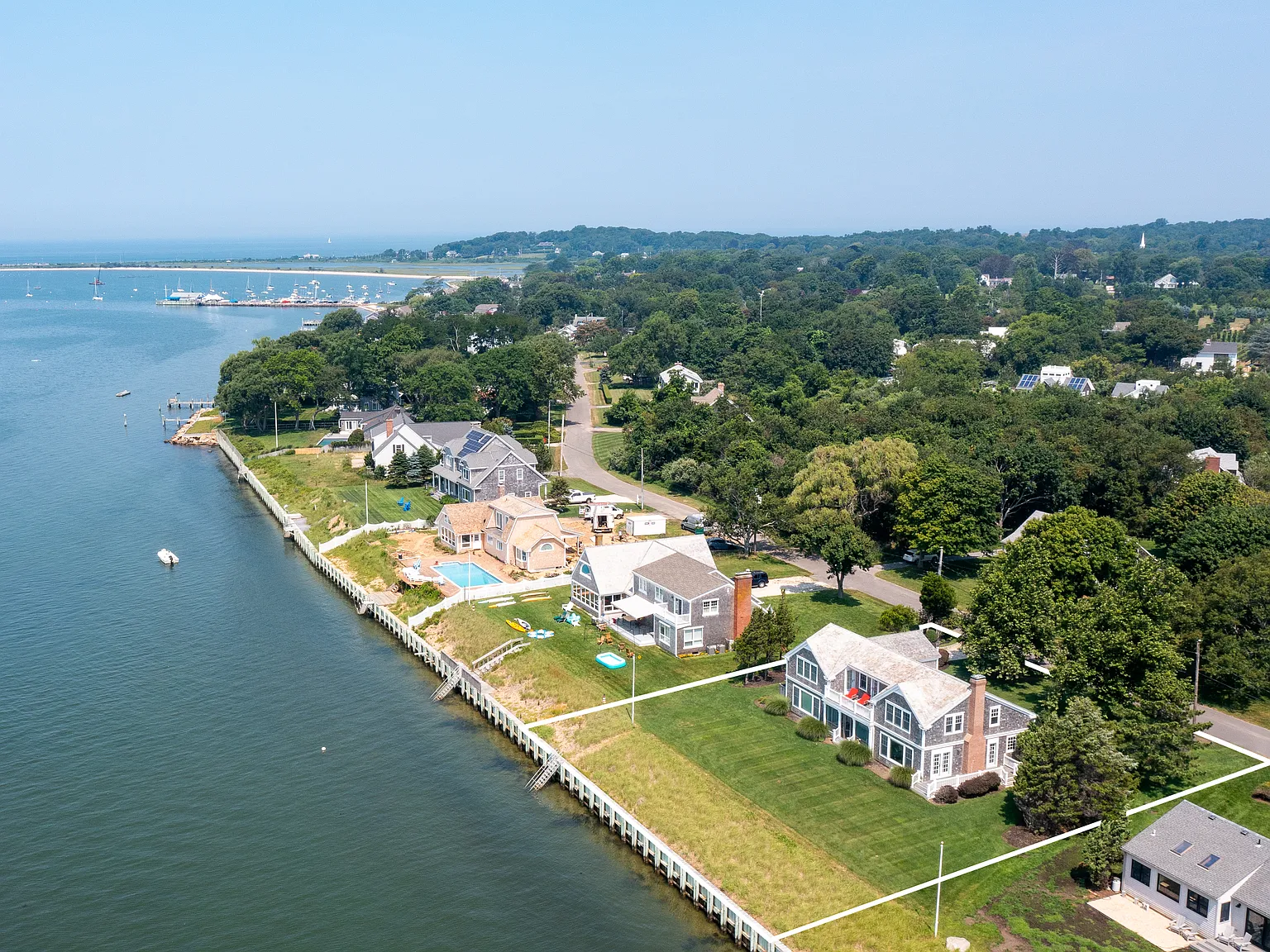 Orient Village Bayfront — Photo 1