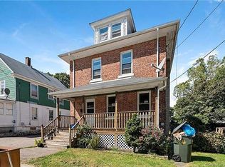 35 Walden Ave, New London, CT 06320